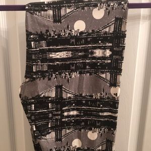 New York skyline leggings